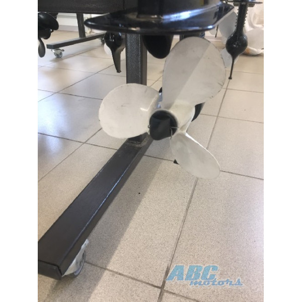 Двигун до човна б/у Yamabisi F5BMS