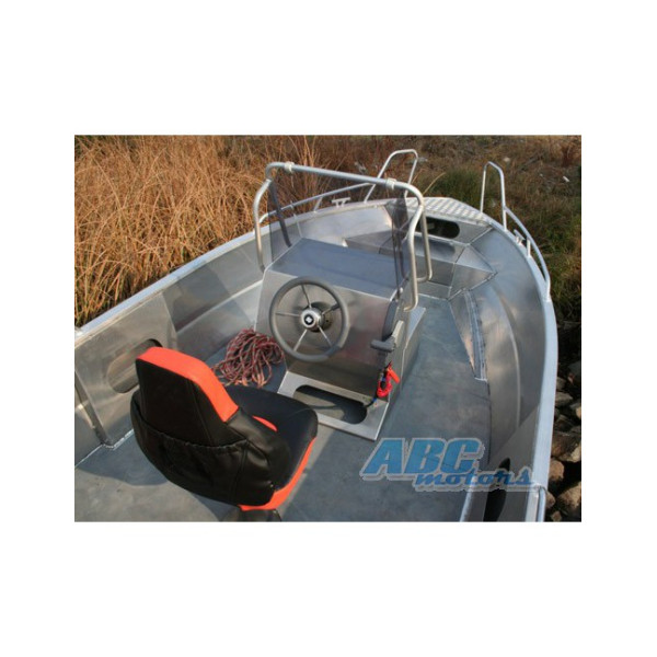 Алюминиевый катер UMS 500 CC AL