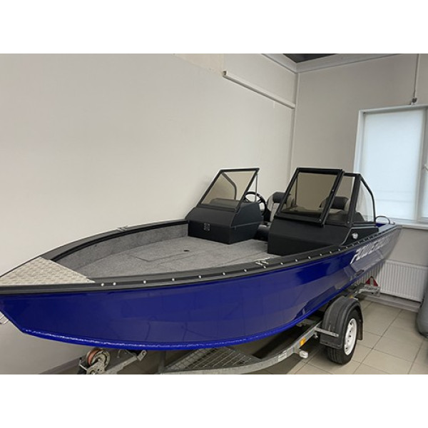 Алюминиевая лодка PowerBoat 475 DC Sport